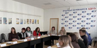 РАСШИРЕНИЕ ВЗАИМОДЕЙСТВИЯ ВУЗА И ПРЕДПРИЯТИЙ ОБСУДИЛИ НА КРУГЛОМ СТОЛЕ В ЭТИ - ЭТИ СГТУ