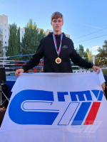 НИ ДНЯ БЕЗ ПОБЕДЫ: ЭТИ СНОВА НА ПЬЕДЕСТАЛЕ